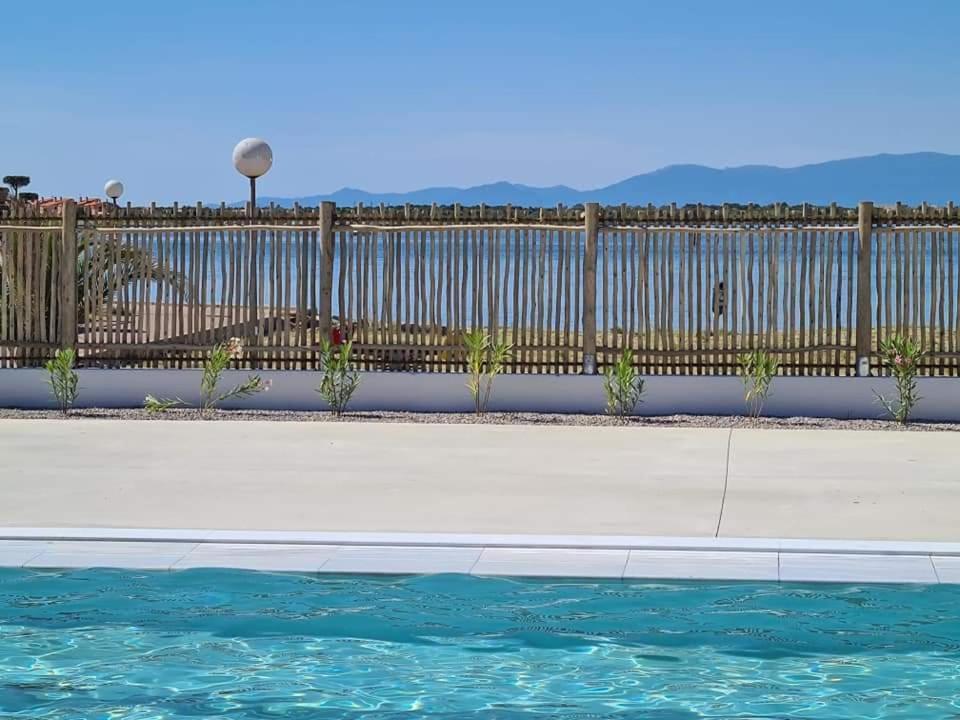 Bel Appartement Vue Sur Le Lac Marin Avec Piscine Le Barcarès Buitenkant foto